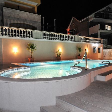 Pontus Luxury Apartments Tivat Buitenkant foto