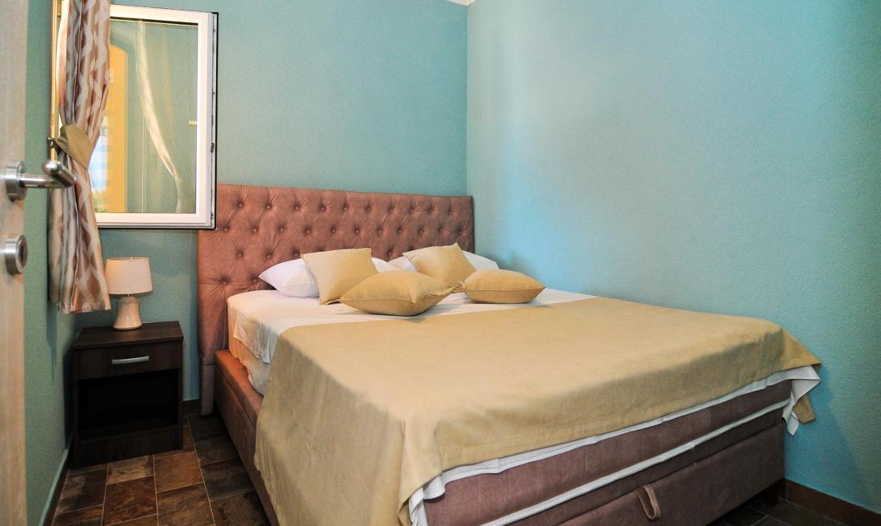 Pontus Luxury Apartments Tivat Buitenkant foto