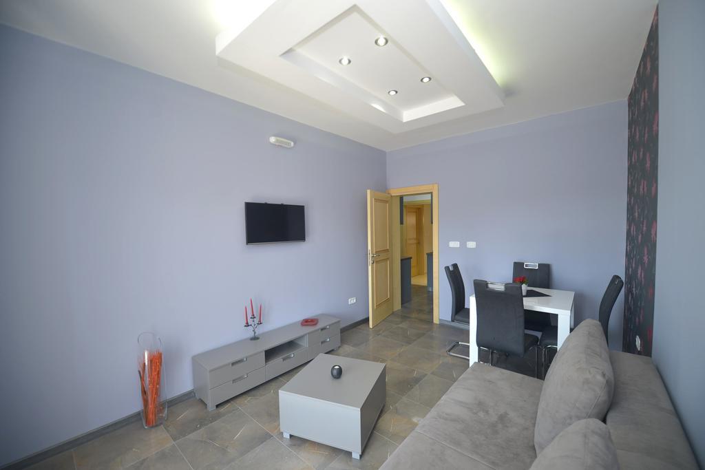 Pontus Luxury Apartments Tivat Buitenkant foto