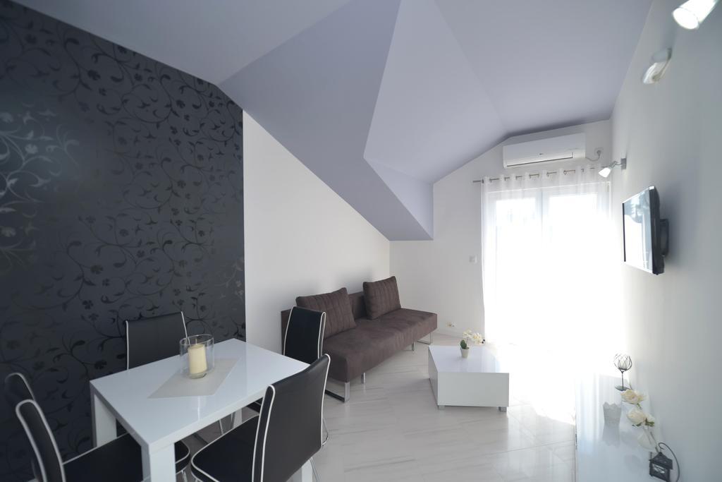 Pontus Luxury Apartments Tivat Buitenkant foto