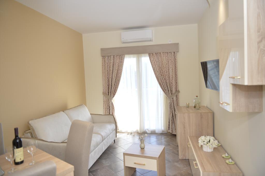 Pontus Luxury Apartments Tivat Buitenkant foto