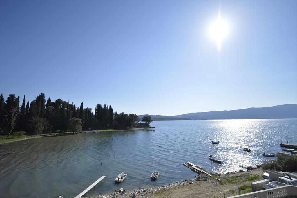 Pontus Luxury Apartments Tivat Buitenkant foto