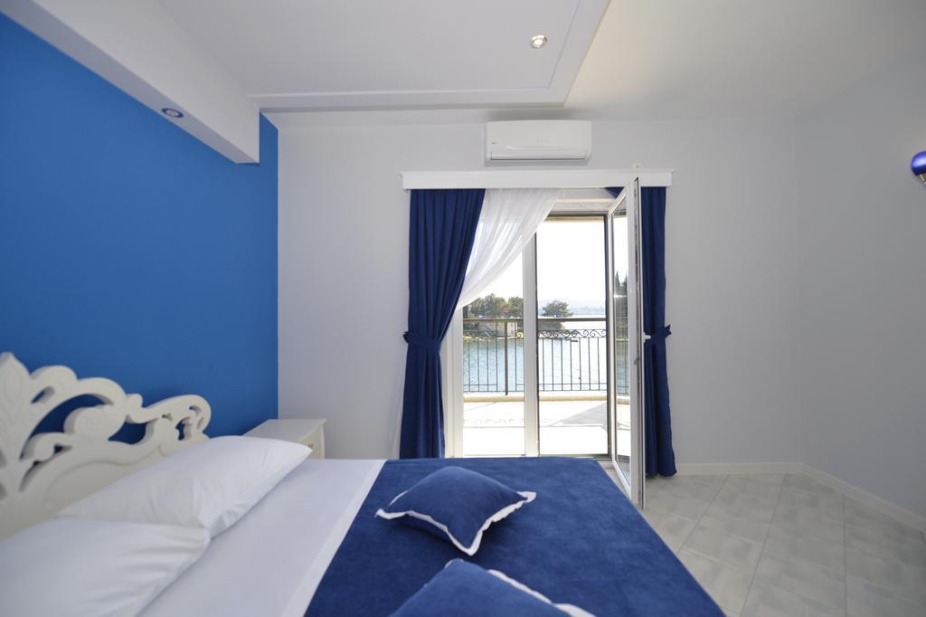 Pontus Luxury Apartments Tivat Buitenkant foto