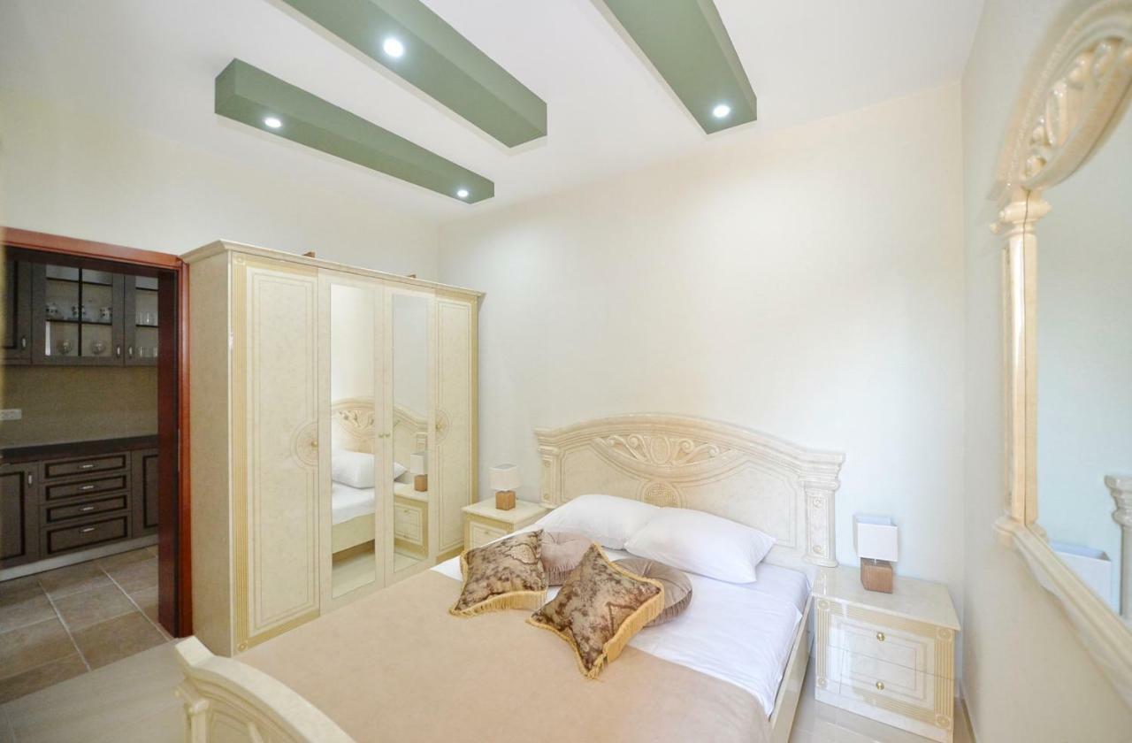 Pontus Luxury Apartments Tivat Buitenkant foto