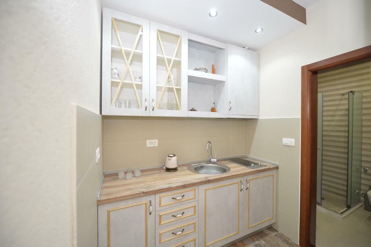 Pontus Luxury Apartments Tivat Buitenkant foto